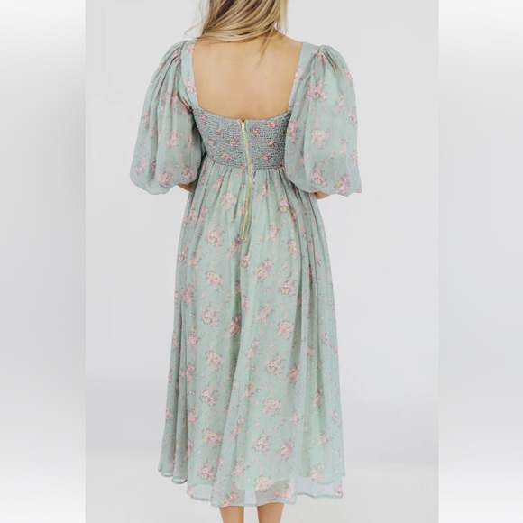 Worth Collective Dress - Picture 2 of 8